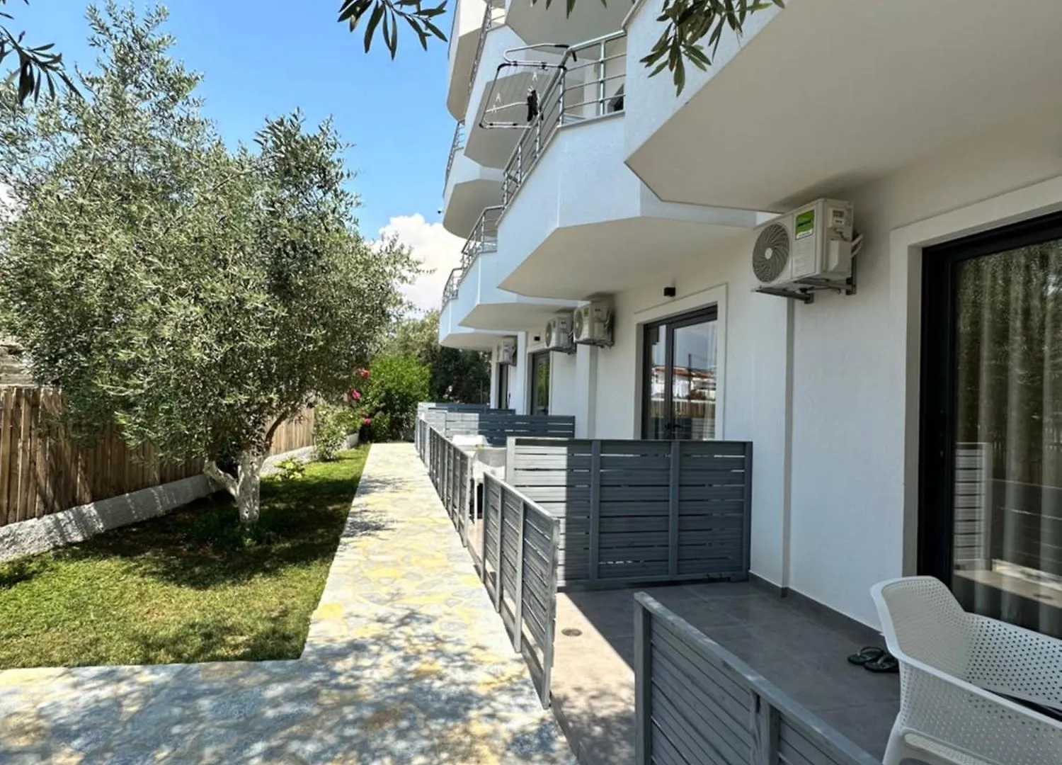 J&B Hotel Ksamil